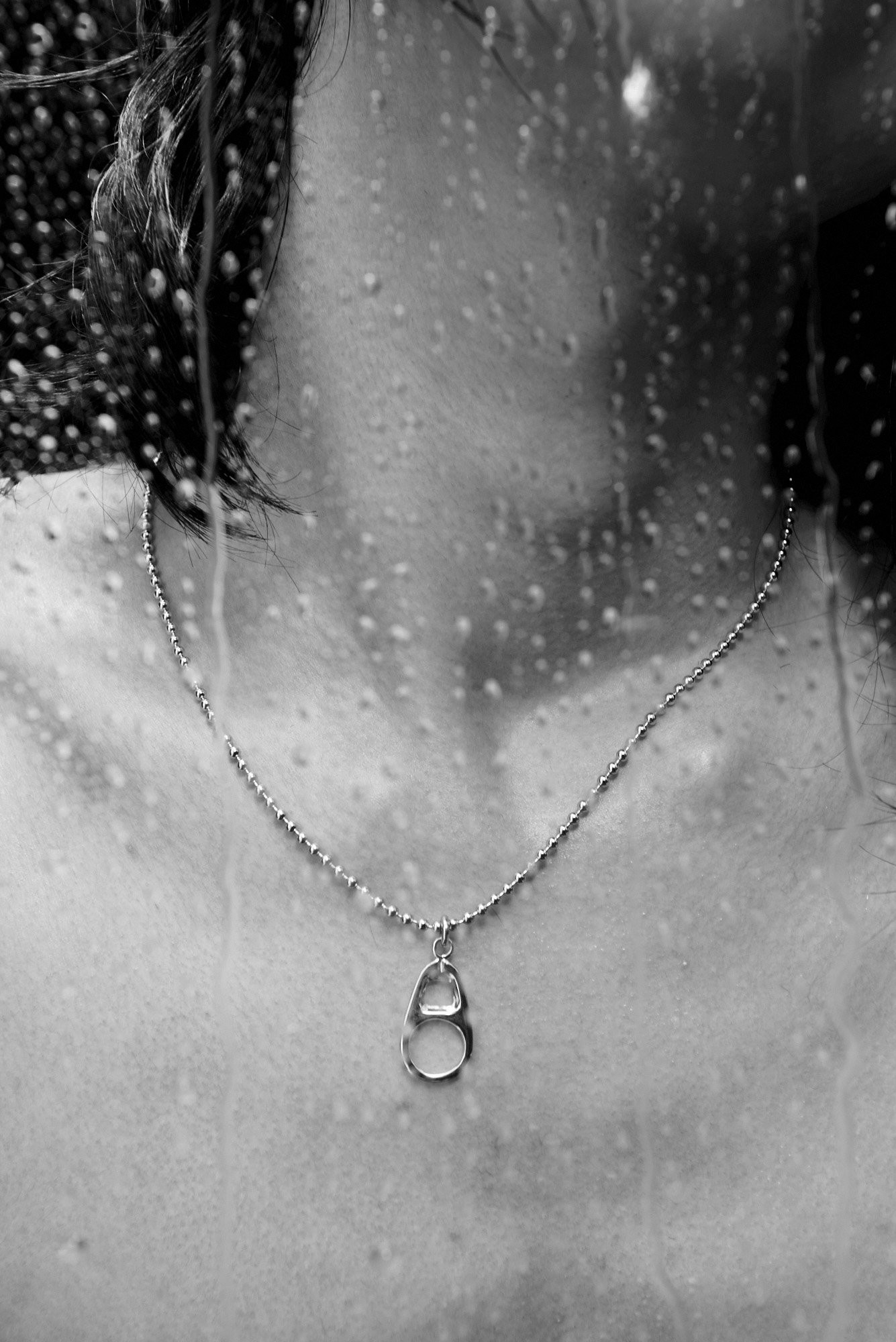 Neo Pressure Pendant Necklace